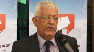 احتيال وهروب نحو السلطة: ياسين سعيد نعمان يهاجم مجلس الحكم الجنوبي في عدن