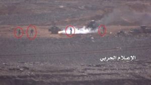 جنود سعوديون يسلمون أنفسهم للمقاتلين اليمنيين في نجران