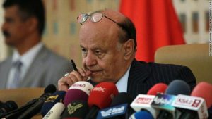 رويترز تكشف مخاوف هادي وتحركاته لمنع تجميد ملياراته في البنوك اليمنية