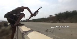 بالصور: هكذا توغلت القوات اليمنية وأسقطت معسكرات ومواقع سعودية في جيزان