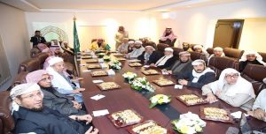 قيادي سلفي يكشف محاولات سعودية لشراء ذمم رجال دين يمنيين وابتزازهم في المملكة