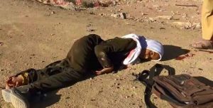 بالصور: مشاهد مؤلمة لمجزرة التحالف السعودي في صفوف طلاب مدرسة في نهم
