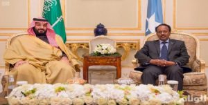 الرئيس الصومالي يطلب وساطة سعودية لمنع بناء قاعدة عسكرية اماراتية في أرض “الصومال”