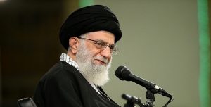 المرشد الأعلى علي خامنئي: تهديدات ترامب لا تخيف إيران