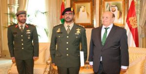 الإمارات تهين “الشرعية” وهادي يرسل نجله إلى أبوظبي ويتوجه إلى الرياض