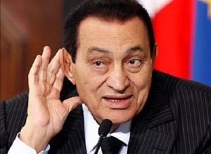 حكم نهائي ببراءة الرئيس المصري السابق حسني مبارك من تهمة قتل المتظاهرين
