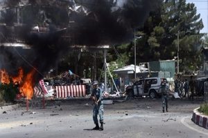 هجوم طالبان يوقع 140 قتيلاً من الجنود الأفغان داخل قاعدة عسكرية بإقليم بلخ