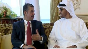 الإمارات تبدأ حرباً جديدة على السعودية وهادي من حضرموت وأسرار رفض دخول بن دغر واجتماع مضاد في الرياض