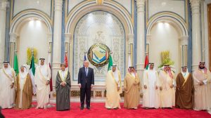 القمة الخليجية الأمريكية: صفقات وتمويلات وتهديدات!