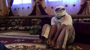 لوموند الفرنسية: واشنطن تتبرأ من سجون الإمارات السرّية والأخيرة تحمّل حكومة هادي المسؤولية