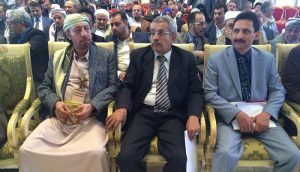 شيخ ووزير مؤتمري يعلق بعبارة غامضة على إجابة صالح حول خروجه من اليمن