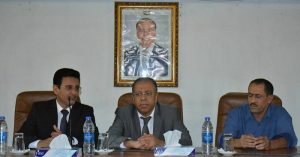 سفيرا اليمن بحكومة هادي لدى القاهرة والجامعة العربية يشتبكان بالأيدي ويتبادلان الصفعات في أحد الفنادق المصرية