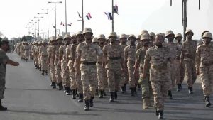 بالصور: قوات صنعاء تكشف استعدادها للمعركة الفاصلة مع التحالف بعرض كبير لدفعات عسكرية جديدة