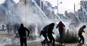 فلسطين: مئات الإصابات بقمع إسرائيلي لاحتجاجات جمعة الغضب الرابعة