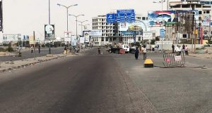 عدن: مقتل وإصابة أكثر من 150 مسلحاً بينهم مدنيين ومعسكرات هادي تتهاوى مع تصاعد المواجهات (صور)