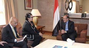 الجنرال الأحمر للقائمة بأعمال السفير الأمريكي: إيران سبب الانهيار الاقتصادي في اليمن