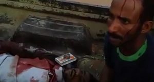 بالفيديو: قيادي بالقاعدة مصري الجنسية أعدم شيخ يمني أمام أسرته ويحاكم أحد أبناء تعز بتهمة التعاون مع الحوثيين