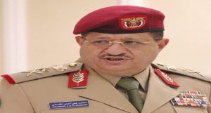 هادي يهدد الانتقالي في عدن بمسدس فارغ في يد المقدشي!