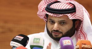 رئيس الرياضة السعودية آل الشيخ يهين منتخب بلاده ويصفه بـ”منتخب أبو نقطة” بعد خسارته برباعية