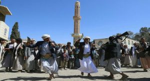 رقصة الانتصار: قبائل عمران اليمن تصد محاولات الاختراق السعودية بمصالحة بين الحوثيين والمؤتمر والإصلاح (صور)
