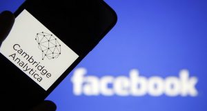 فيسبوك تواجه خطراً كبيراً بعد فضيحة تسريب معلومات المستخدمين