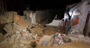 بالصور: سقوط جرحى وتدمير منزل وتضرر مستشفى في العاصمة صنعاء بغارات لطيران التحالف السعودي