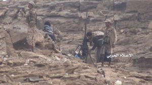 قوات صنعاء تستعيد جبل شعير بالكامل قبالة منفذ علب (صور)