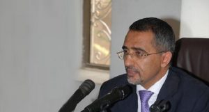 محافظ البنك المركزي الموالي للتحالف يصدم قناة سعودية: الحوثيين لم يستولوا على أموال البنك