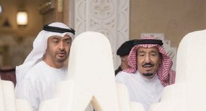 كاتب مصري: الشيء الوحيد الذي يرعب دول الخليج هو أن يصبح اليمن دولة مستقلة