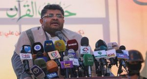 الحوثي يدعو التحالف إلى مناظرة تلفزيونية لكشف المتسبب بالأزمة الاقتصادية في اليمن