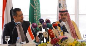 صراع محموم على النفط: إعلام هادي والإصلاح يشن حملة واسعة على رئيس الحكومة الموالية للتحالف
