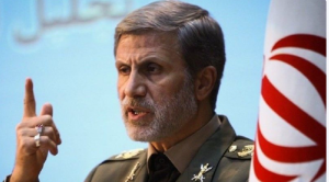 قيادة الجيش الإيراني وحرس الحدود يؤكدان التصدي لكيان العدو وإسقاط عشرات الطائرات المسيّرة