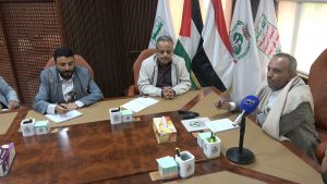 وزير الخدمة المدنية يؤكد على أهمية تحديث الهياكل التنظيمية لبناء مؤسسات الدولة