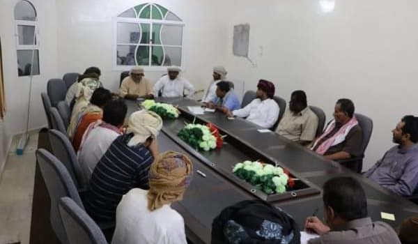 لجنة اعتصام المهرة تُحذّر من جرّ المحافظة إلى مربع الفوضى خدمةً لأجندات خارجية