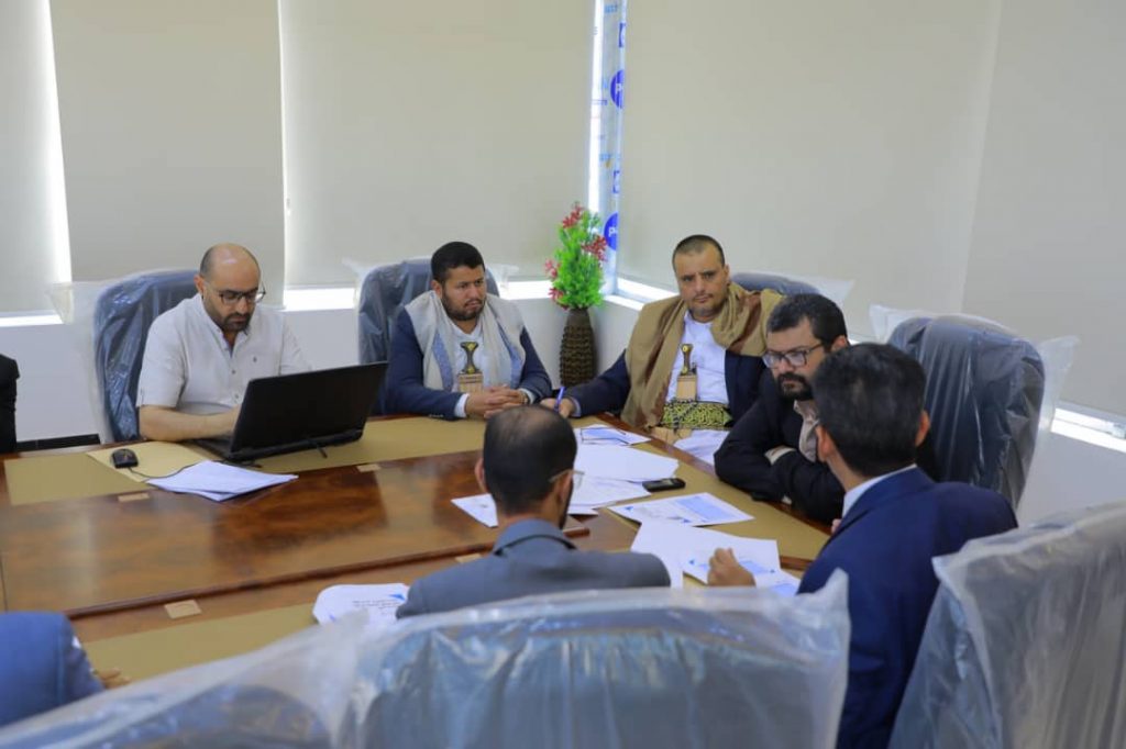 صنعاء: مدير هيئة المواصفات يشارك في اجتماع مناقشة المرحلة الثانية من استراتيجية توطين الصناعات الدوائية