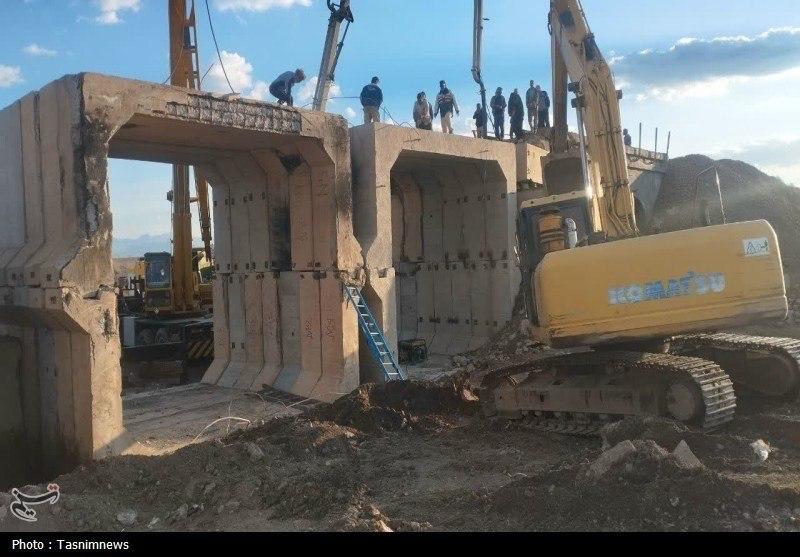 إيران: إعادة جسر السكك الحديدية في قم إلى الخدمة خلال أقل من 40 ساعة