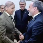 عراقجي في باكستان لبحث الخطوط الحمراء بالملف النووي ومضيق هرمز