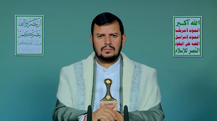 السيد القائد يبارك الانتصار العظيم لإيران ويشيد بثبات وتماسك القيادة الإيرانية في مواجهة العدوان الأمريكي الصهيوني