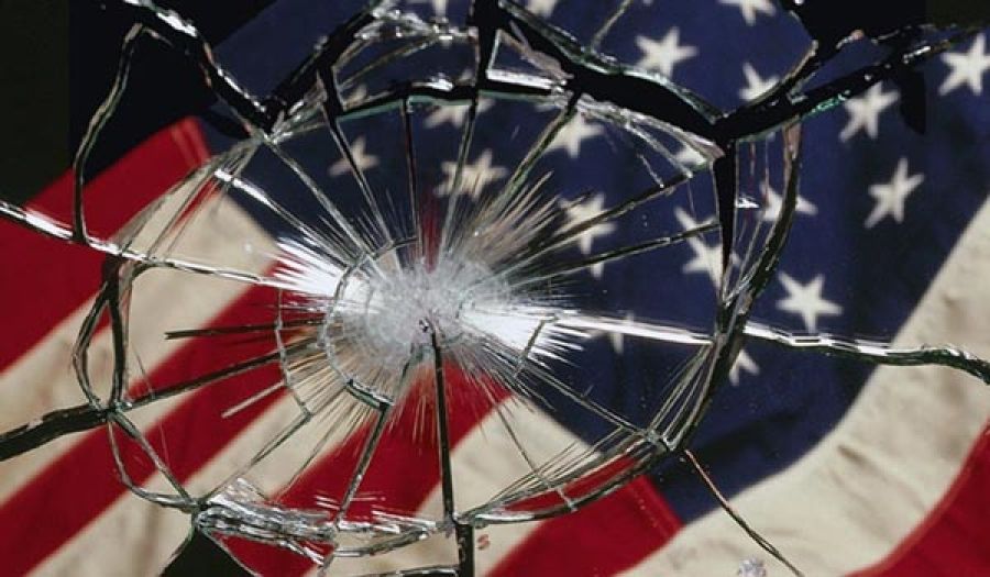 كيف سقطت الاستراتيجية الأمريكية في فخ المضائق والميدان؟