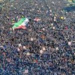 رسائل الصمود من ميدان السبعين.. تبارك لإيران والمحور الإنتصار الكبير وتأكد الثبات والجهوزية لكل الخيارات