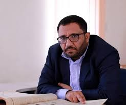 عبدالله بن عامر: المواطن هو الركيزة الأولى للأمن وبيان الأجهزة الأمنية جرس إنذار لكشف “فخاخ الاستقطاب”