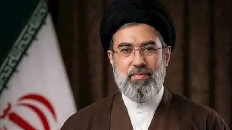 السيد مجتبى خامنئي ينعي استشهاد رئيس المجلس الاستراتيجي كمال خرازي