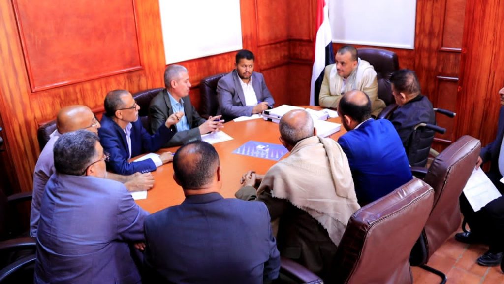 القائم بأعمال وزير الاقتصاد يعتمد 102 مواصفة قياسية جديدة ومحدثة