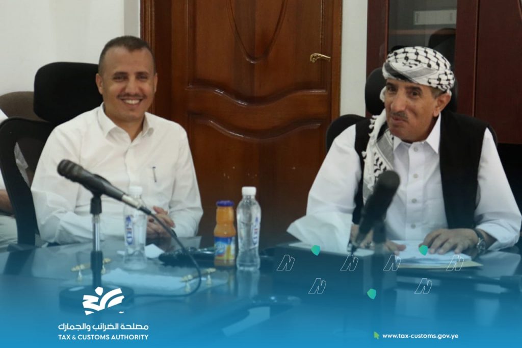 إجتماع برئاسة الرويشان يناقش التحضيرات الجارية للقاء الموسع لمكافحة التهريب