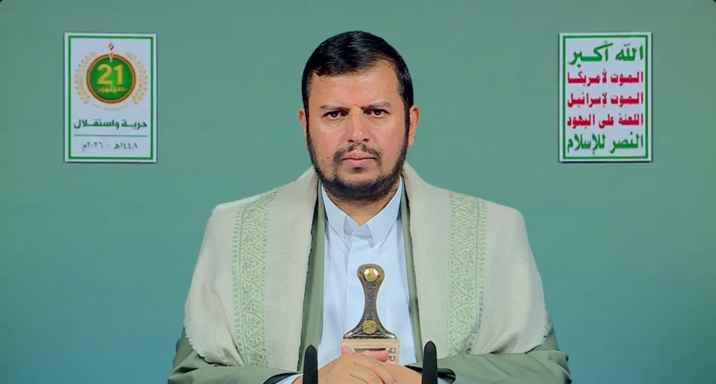 السيد القائد: العدو السعودي بدأ بالعدوان والغارات والتحشيد البري لاجتياح ما تبقى من البلاد لإخضاعه للسيطرة السعودية والصهيونية والأمريكية