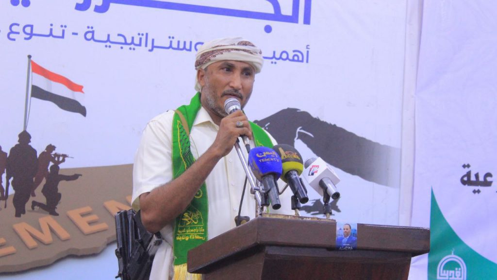 محافظ الحديدة يجدد دعوته للمغرر بهم: تجارب السنوات الماضية كشفت تخلي العدو عمن يستخدمهم وقوداً لمخططاته