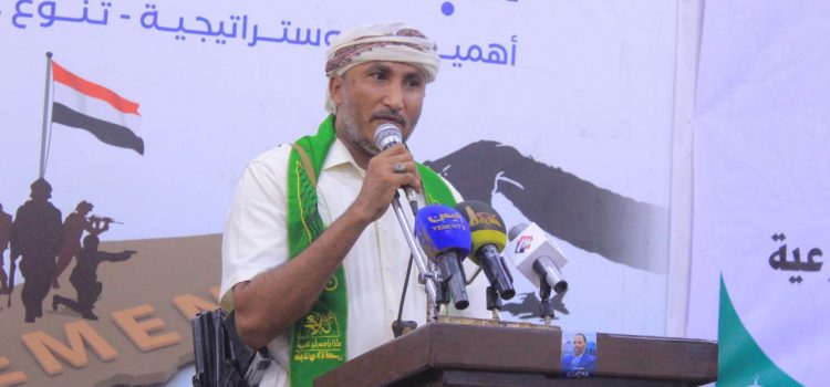 محافظ الحديدة يجدد دعوته للمغرر بهم: تجارب السنوات الماضية كشفت تخلي العدو عمن يستخدمهم وقوداً لمخططاته