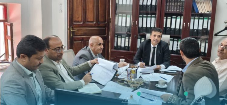 تدشين أعمال لجنة شؤون الموظفين بمصلحة الضرائب والجمارك