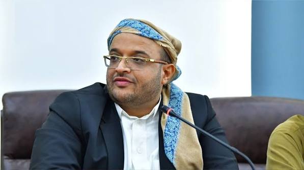 محافظ تعز يخاطب المنخرطين مع العدو السعودي: لمّ الشمل يحفظ الدم ويصون الكرامة ويجنّب الوطن معارك الاستنزاف